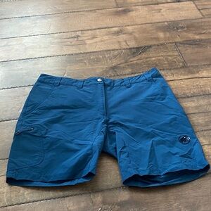 Mammut Shorts Blue Women's 14 L Or XL Long Hiking